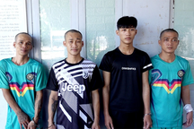 Chém nhau loạn xạ, 8 anh em trong 2 gia đình bị bắt giam