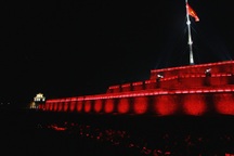 Hấp dẫn màn bắn súng thần công và đổi màu Kỳ Đài Huế đêm Quốc Khánh