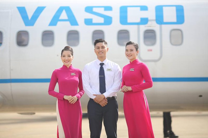 Vietnam Airlines ký kết thỏa thuận hợp tác với tỉnh Bà Rịa - Vũng Tàu và Saigontourist Group - Ảnh 1.