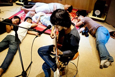 Khoảng khắc "du ca" Lê Cát Trọng Lý qua ống kính Maika