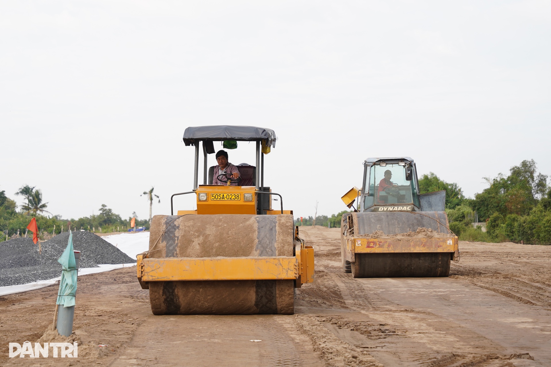 Phó Chủ tịch TPHCM kiểm tra đoạn ì ạch nhất của Vành đai 3 - 8