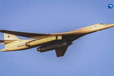 Đằng sau quyết định hiếm thấy của Nga khi phóng "mưa hỏa lực" vào Ukraine