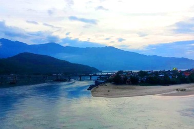 Vịnh biển đẹp Lăng Cô kỷ niệm 10 năm lọt top thế giới