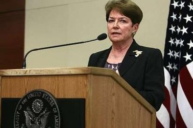 Ecuador trục xuất đại sứ Mỹ