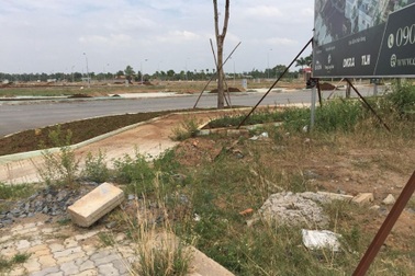 Tôi đi làm… “cò đất”: “Bom” hay “bong bóng”?