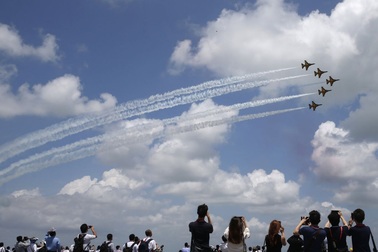 Singapore rầm rộ khai mạc triển lãm hàng không