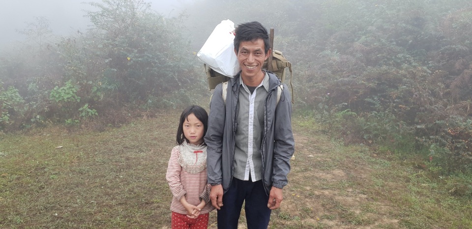 Những người gùi đồ trên các đỉnh ngàn sương Tây Bắc - 7 Những người gùi đồ trên các đỉnh ngàn sương Tây Bắc - 7