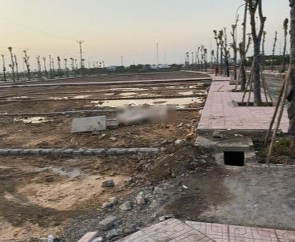 Giá đất vùng quê tăng chóng mặt, giá nhà còn ảo, thị trường có nghịch lý - 3 Giá đất vùng quê tăng chóng mặt, giá nhà còn ảo, thị trường có nghịch lý - 3
