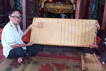 Vì sao sắc phong làng Việt được coi như báu vật, giá nào cũng không bán?