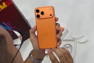 Giá iPhone 17 Pro Max liên tục tăng cao vì cháy hàng