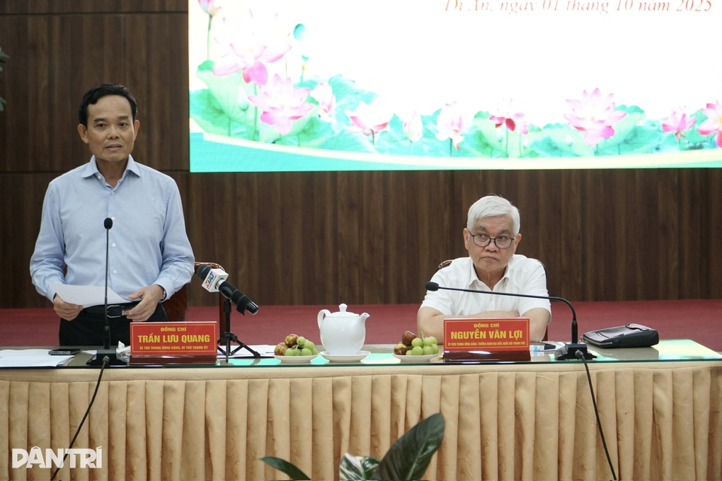 Bí thư Trần Lưu Quang: TPHCM cần ưu tiên xây trường học ở Dĩ An - 1