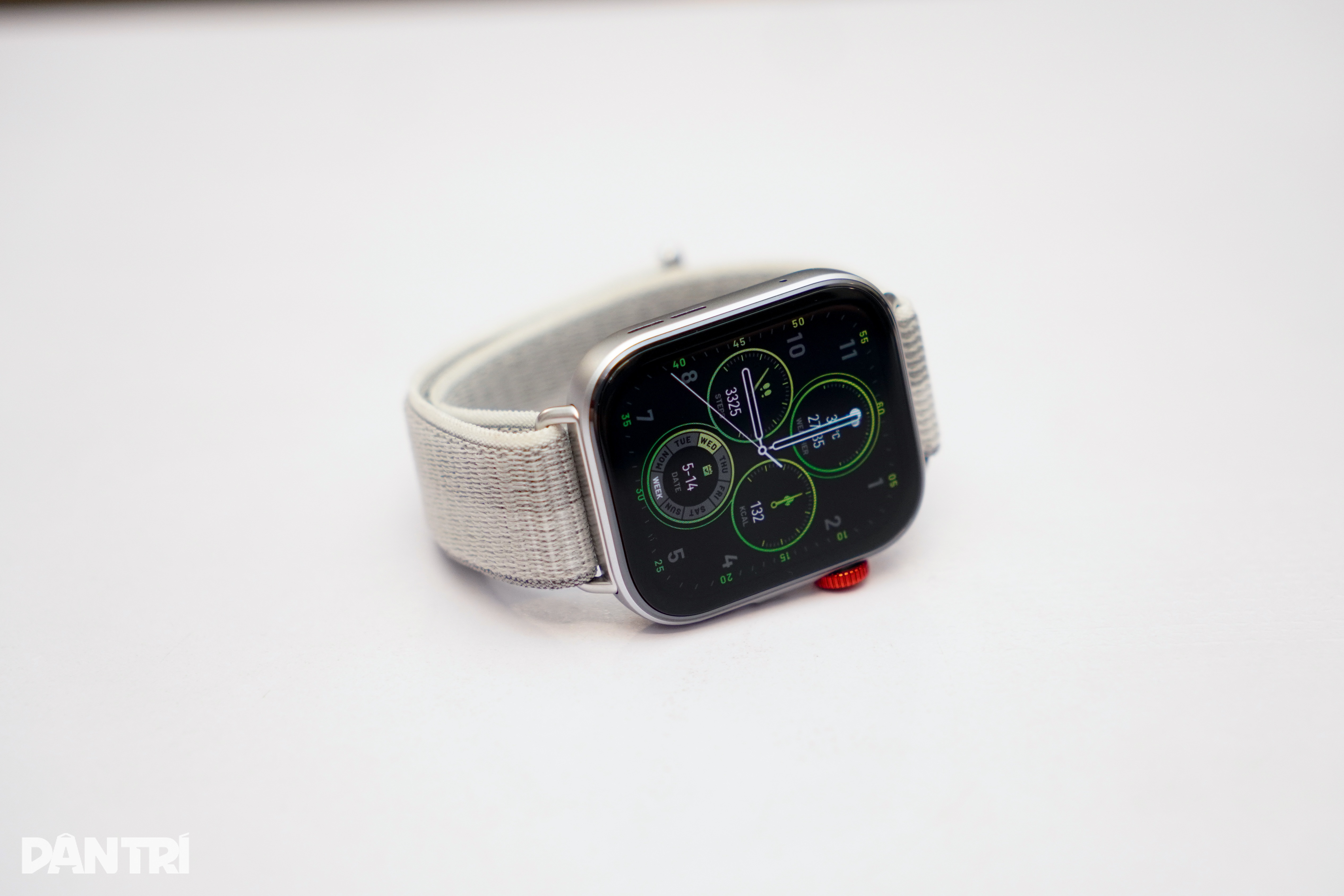 View - Đánh giá đồng hồ thông minh Huawei Watch Fit 4: Phù hợp với ai? | Báo Dân trí