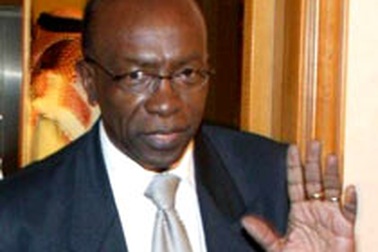 Phó Chủ tịch FIFA công khai chỉ trích LĐBĐ Anh