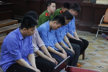 Dùng “gái quê” dụ doanh nhân đến nhà thuê để cướp tài sản