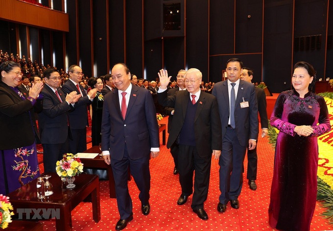 Các đại biểu dự đại hội XIII của Đảng.