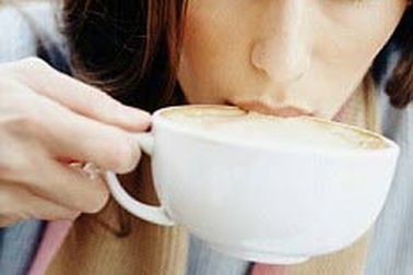 Uống nhiều cà phê dễ bị ảo giác