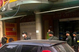 Cảnh sát tiếp tục xuất hiện tại tiệm vàng nổi tiếng ở Thanh Hóa