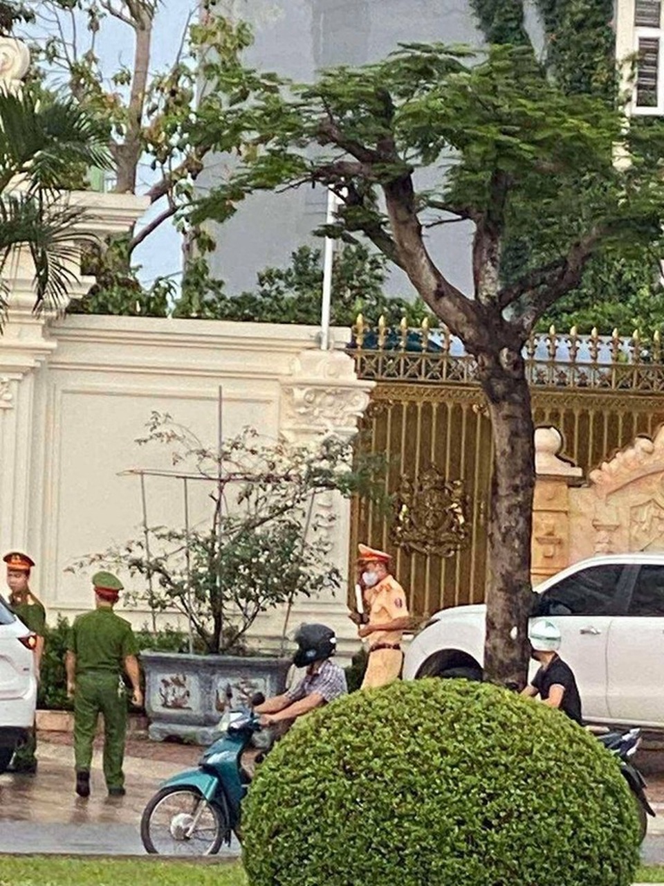Liên quan vụ đại gia Phát dầu, nguyên Trưởng chi cục thuế bị bắt - 1 Liên quan vụ đại gia Phát dầu, nguyên Trưởng chi cục thuế bị bắt - 1