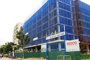 Một lao động ngã từ tầng 4 công trình chung cư xuống đất tử vong