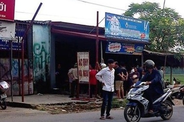 Hai người chết bất thường trong cửa hàng bán ắc quy