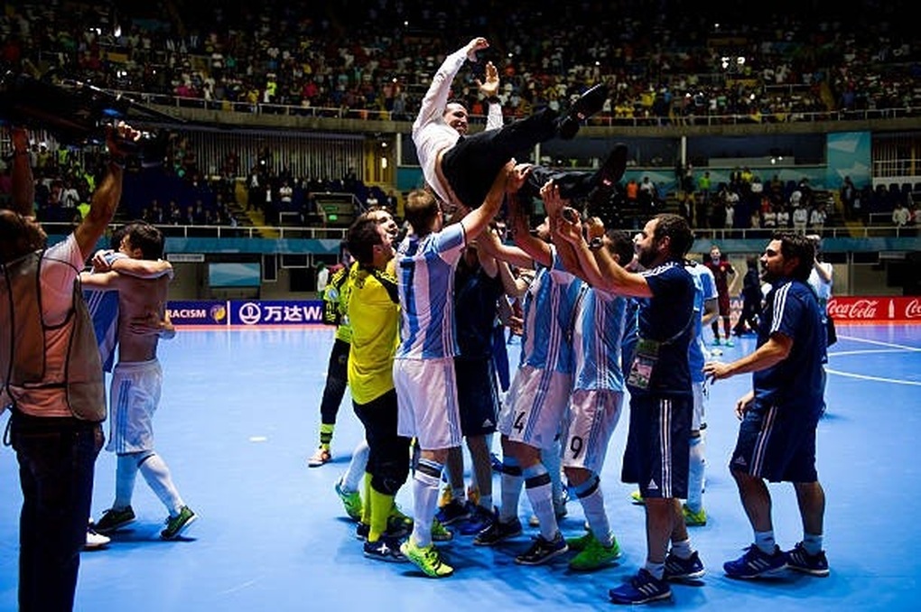 HLV vô địch World Cup dẫn dắt tuyển futsal Việt Nam - 2 HLV vô địch World Cup dẫn dắt tuyển futsal Việt Nam - 2