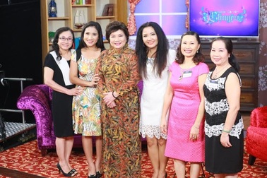 Diễn viên Cát Tường hội ngộ nghệ sĩ Ngân Quỳnh 