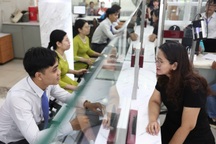 Trải nghiệm làm giấy tờ trong ngày đầu vận hành TPHCM mới