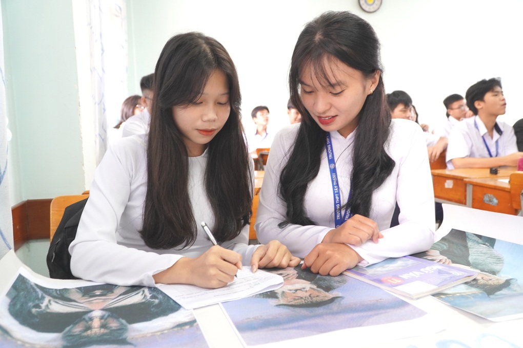 Belangrijke nieuwe punten in 3 excellente studentenexamens van Ho Chi Minhstad na de fusie - 2 Điểm mới quan trọng trong 3 kỳ thi học sinh giỏi của TPHCM sau hợp nhất - 2