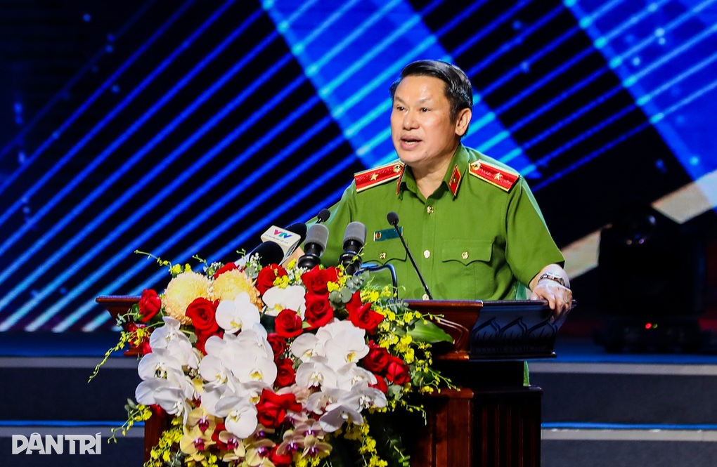 Thủ tướng: Tội phạm ma túy ngày nay mang tính quốc tế cao hơn - 3 Thủ tướng: Tội phạm ma túy ngày nay mang tính quốc tế cao hơn - 3