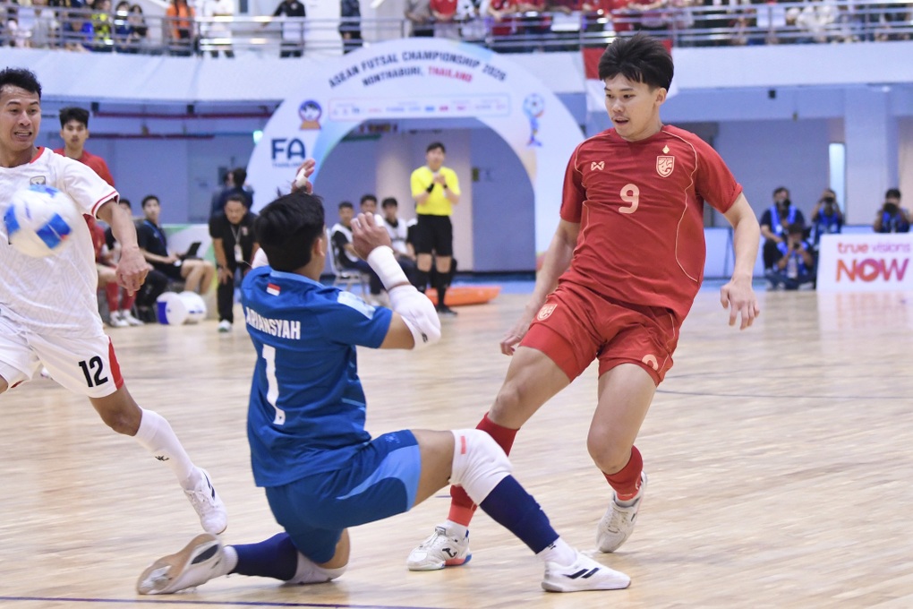 Đánh bại Indonesia, Thái Lan trở lại với ngôi vô địch futsal Đông Nam Á - 2 Đánh bại Indonesia, Thái Lan trở lại với ngôi vô địch futsal Đông Nam Á - 2