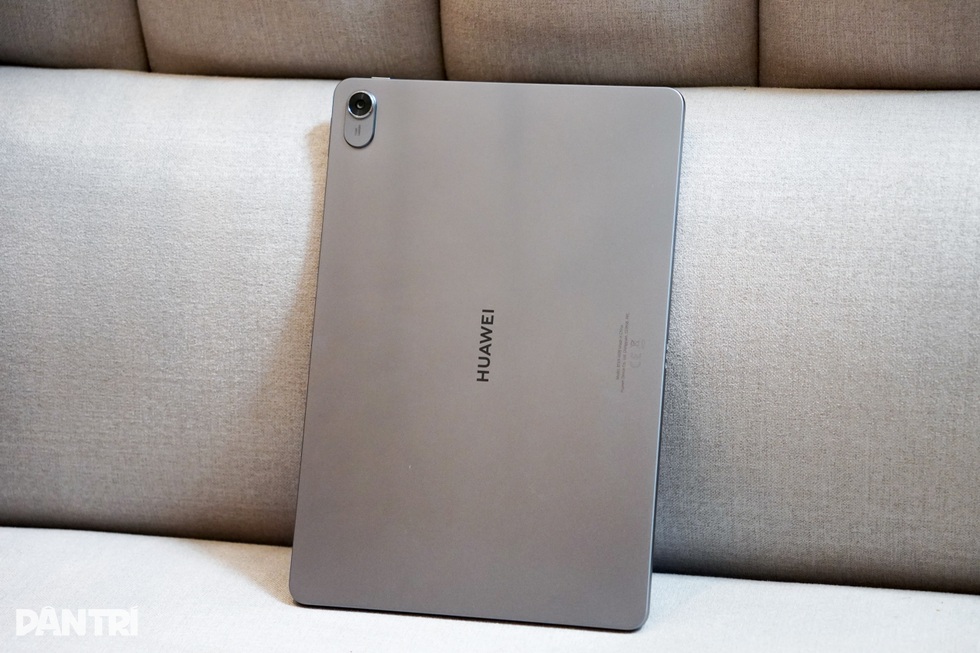 Đánh giá Huawei MatePad 11.5: Đối thủ của iPad Gen 10 - 16 Đánh giá Huawei MatePad 11.5: Đối thủ của iPad Gen 10 - 16