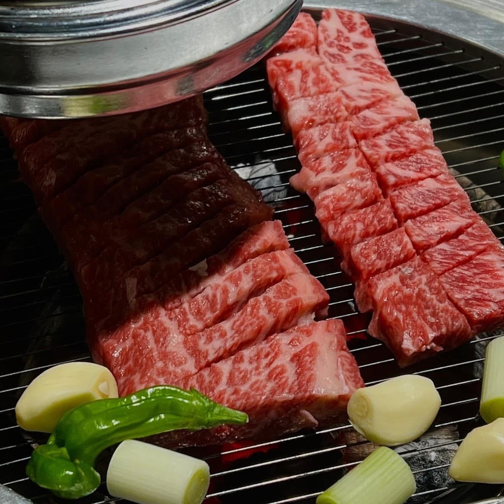 5 restoran daging panggang paling lazat yang menarik minat golongan muda di kawasan My Dinh - 6 Top 5 quán thịt nướng ngon, thu hút giới trẻ khu vực Mỹ Đình - 6