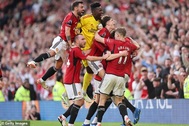 Gary Neville dự báo kết cục buồn của Man Utd ở Premier League