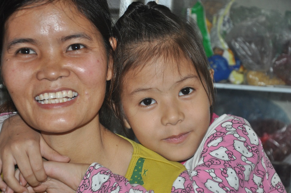Mẹ con ung thư trở về từ cõi chết: Không nghĩ mình gặp điều kì diệu như thế! - 6 Mẹ con ung thư trở về từ cõi chết: Không nghĩ mình gặp điều kì diệu như thế! - 6