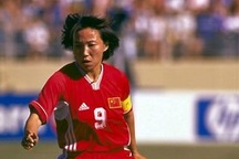 Cuộc đời phi thường của Tôn Văn, huyền thoại bóng đá nữ Trung Quốc