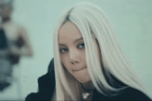 MV mới của Lisa gây choáng ngợp với phần hình ảnh, sớm đạt triệu view