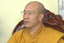 "Trụ trì chùa Ba Vàng nếu tái phạm sẽ bị tẩn xuất" nghĩa là gì?