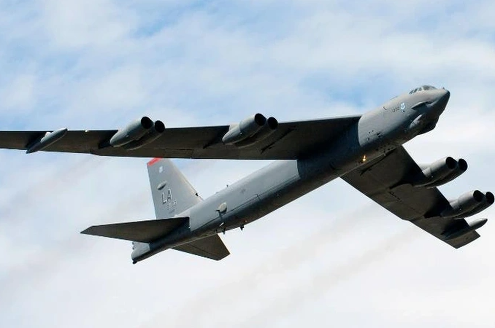 Mỹ điều pháo đài bay B-52 tập trận cùng Nhật Bản - 1 Mỹ điều pháo đài bay B-52 tập trận cùng Nhật Bản - 1