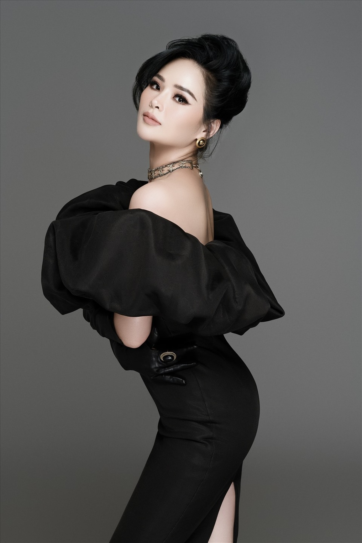 Diễm Hương - Hương Thảo ngồi ghế nóng Hoa hậu Du lịch Việt Nam toàn cầu - 2 Diễm Hương - Hương Thảo ngồi ghế nóng Hoa hậu Du lịch Việt Nam toàn cầu - 2