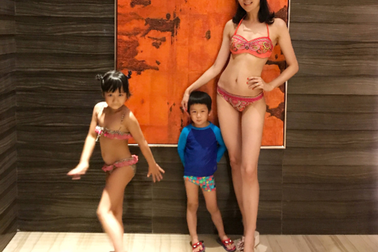 Sinh 4 con, vợ "Tôn Ngộ Không" Trần Hạo Dẫn vẫn sở hữu dáng vóc "vạn người mê"