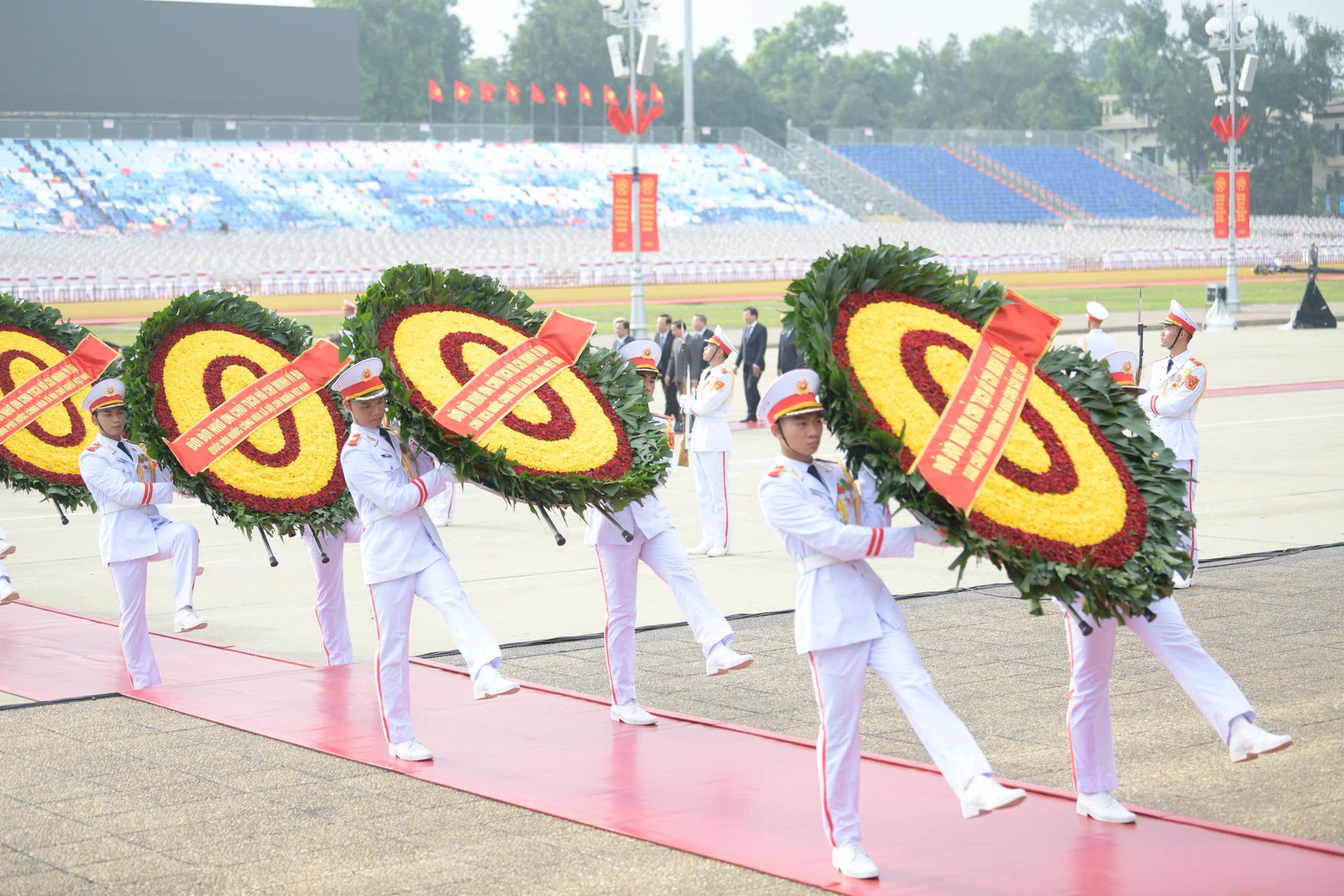 Lãnh đạo Đảng, Nhà nước vào Lăng viếng Bác nhân dịp 80 năm Quốc khánh 2/9 - 3
