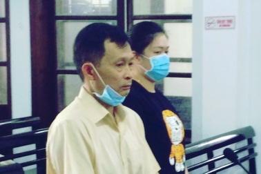 Vụ cựu Giám đốc Sở Ngoại vụ Khánh Hòa hầu tòa: Hồ sơ bất ngờ bị trả lại...