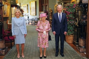 Hai nguyên thủ được nhắc đến trong tiệc trà của ông Biden với Nữ hoàng Anh