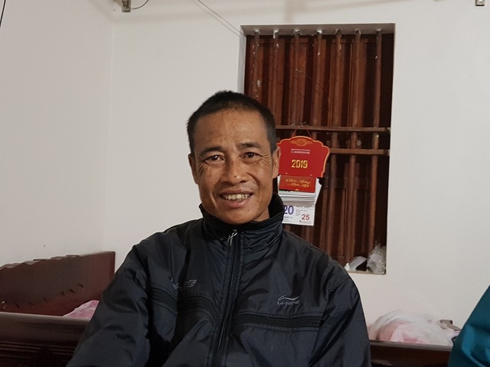 Bạn đọc Dân trí gửi quà đầu xuân giúp đỡ gia đình cậu học trò nghèo cầu xin mọi người cứu bố - 3 Bạn đọc Dân trí gửi quà đầu xuân giúp đỡ gia đình cậu học trò nghèo cầu xin mọi người cứu bố - 3