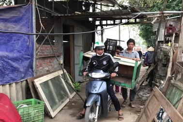 Người dân Mỹ Đình hối hả dọn nhà nhường đất làm đường đua F1