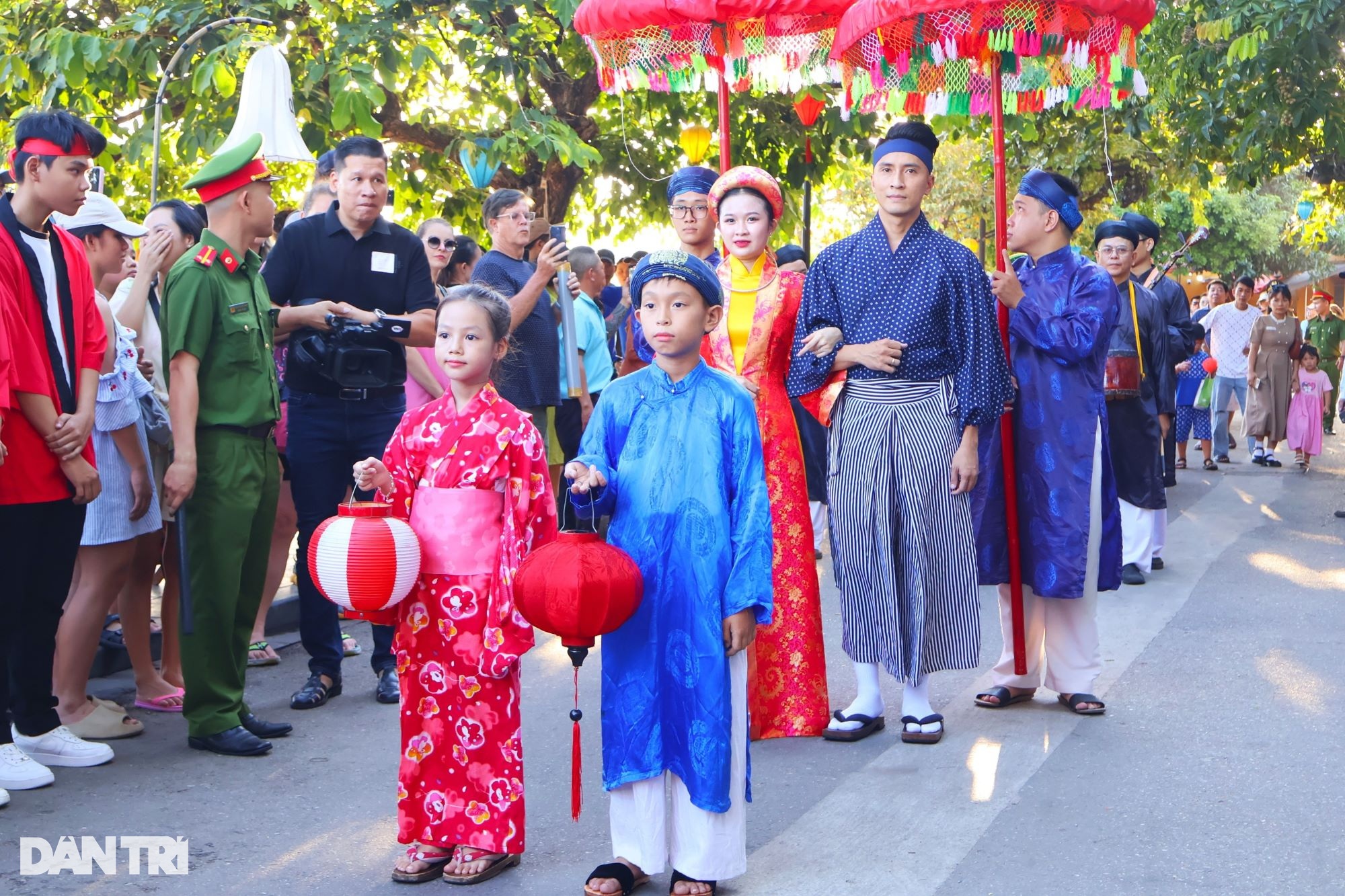 Tái hiện đám cưới khởi đầu mối bang giao giữa Việt Nam - Nhật Bản | Báo ...