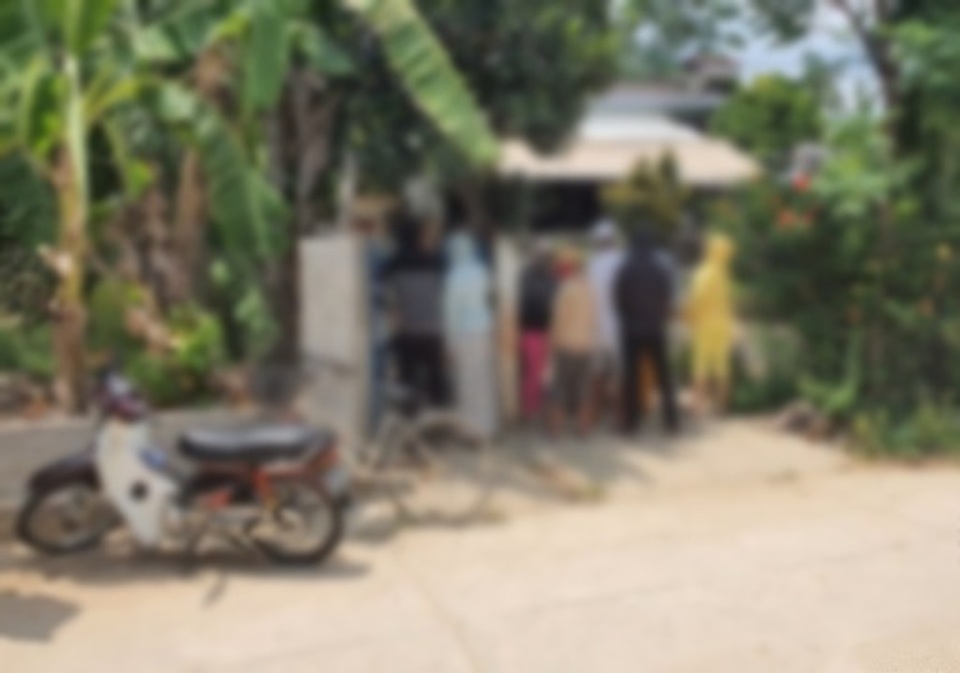 Thầy giáo tử vong bất thường ở nhà đồng nghiệp - 1 Thầy giáo tử vong bất thường ở nhà đồng nghiệp - 1