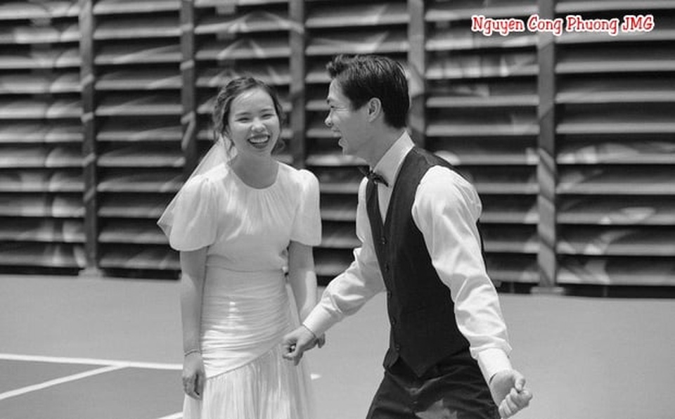 Lộ ảnh cưới lãng mạn của vợ chồng Công Phượng - 3 Lộ ảnh cưới lãng mạn của vợ chồng Công Phượng - 3