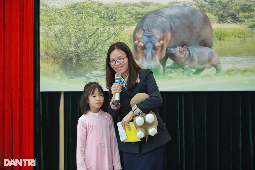 Lý giải tên Mã Nam của hà mã con đầu tiên chào đời ở vườn thú Hà Nội - 3 Lý giải tên Mã Nam của hà mã con đầu tiên chào đời ở vườn thú Hà Nội - 3