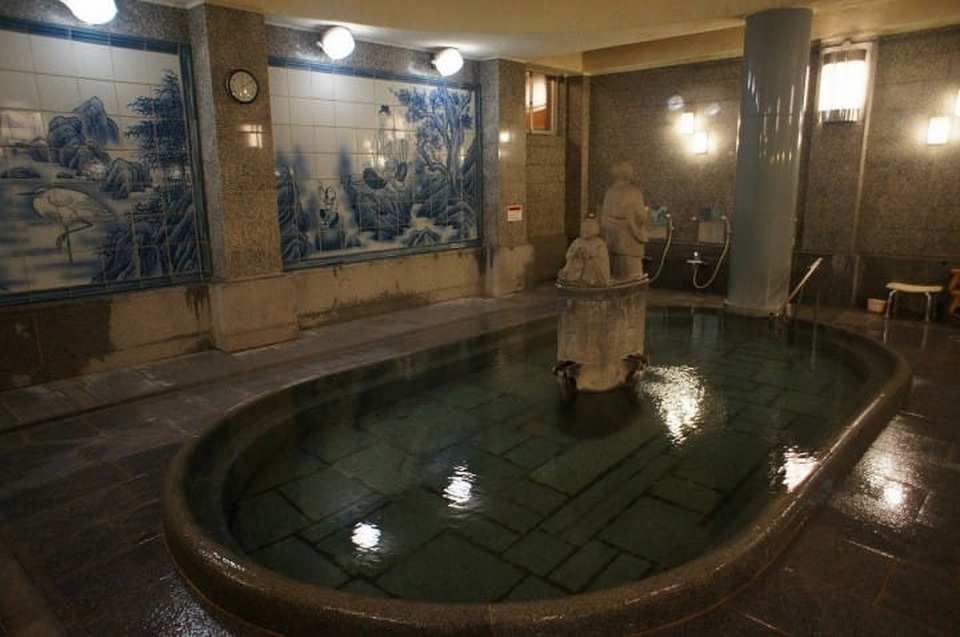 Onsen 3.000 năm tuổi: Nơi đón tiếp nhiều thế hệ hoàng gia Nhật Bản - 3 Onsen 3.000 năm tuổi: Nơi đón tiếp nhiều thế hệ hoàng gia Nhật Bản - 3
